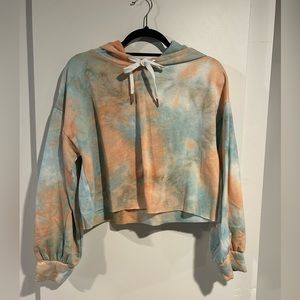 Altar’d State Lightweight Crop Tie-dye Hoodie | L